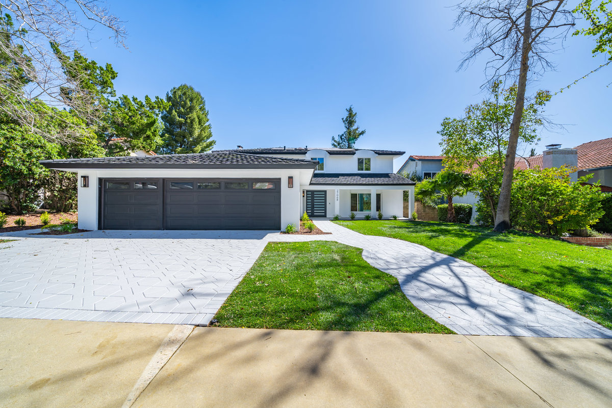 27068 Esward Dr Calabasas, CA 91301